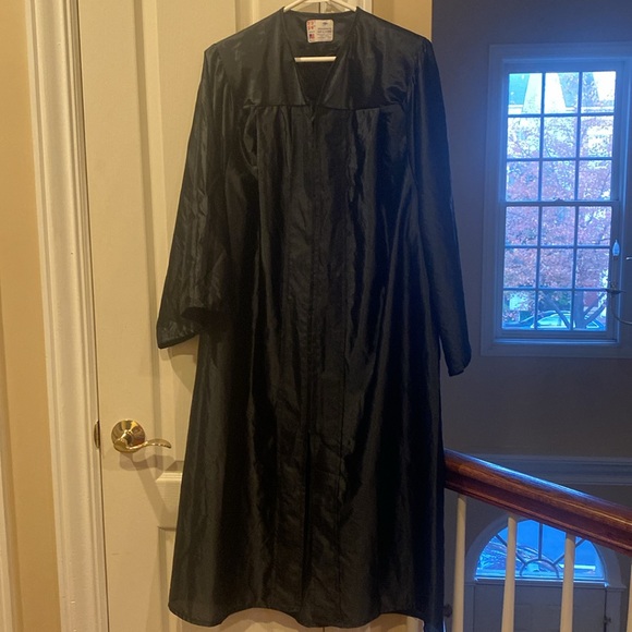 Black Graduation Gown - Picture 9 of 9